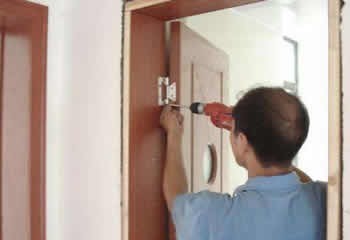 實(shí)木門安裝注意事項(xiàng)